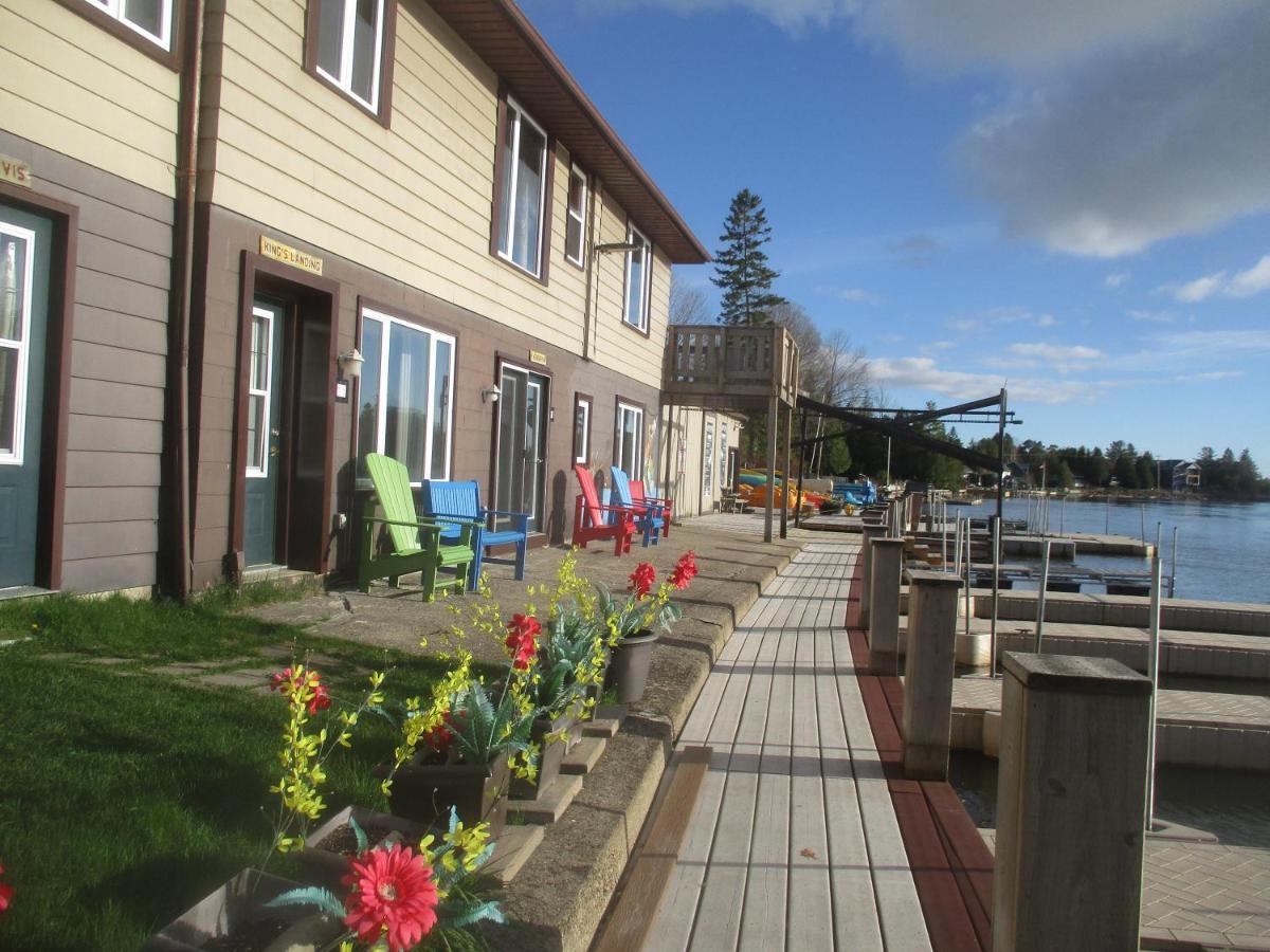 Sauble River Marina And Lodge Resort Sauble Beach Esterno foto