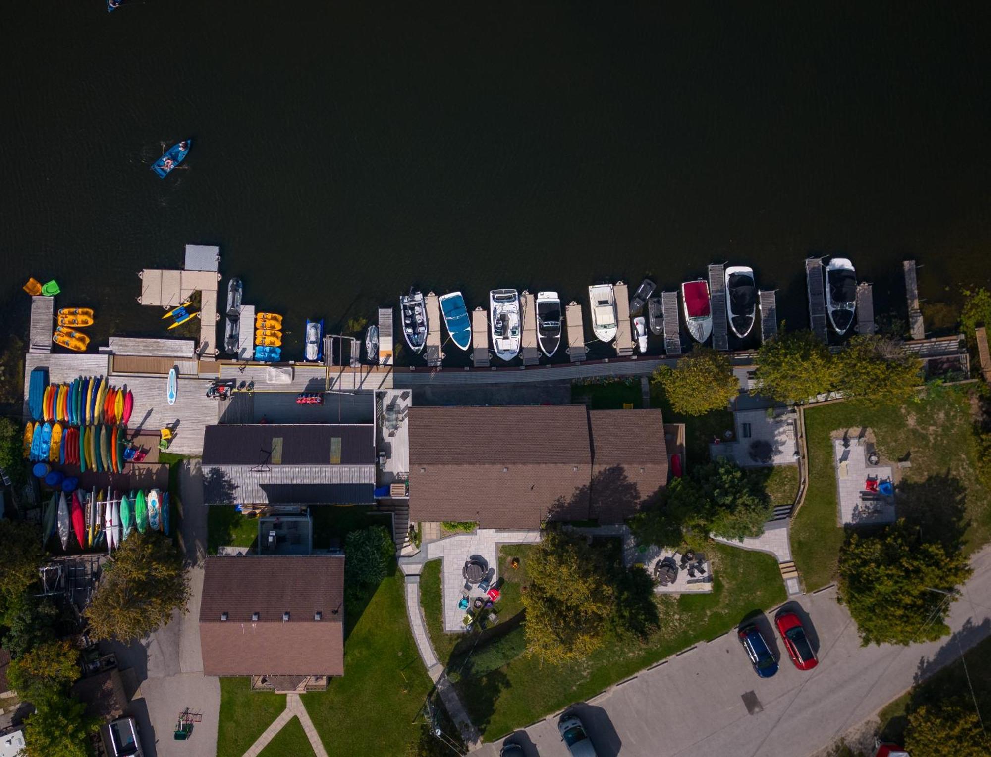 Sauble River Marina And Lodge Resort Sauble Beach Esterno foto