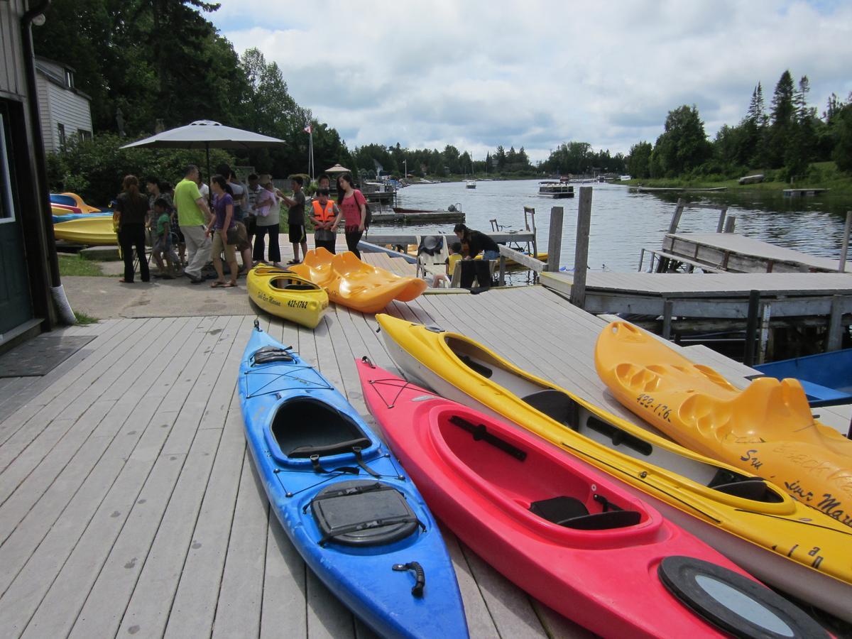 Sauble River Marina And Lodge Resort Sauble Beach Esterno foto