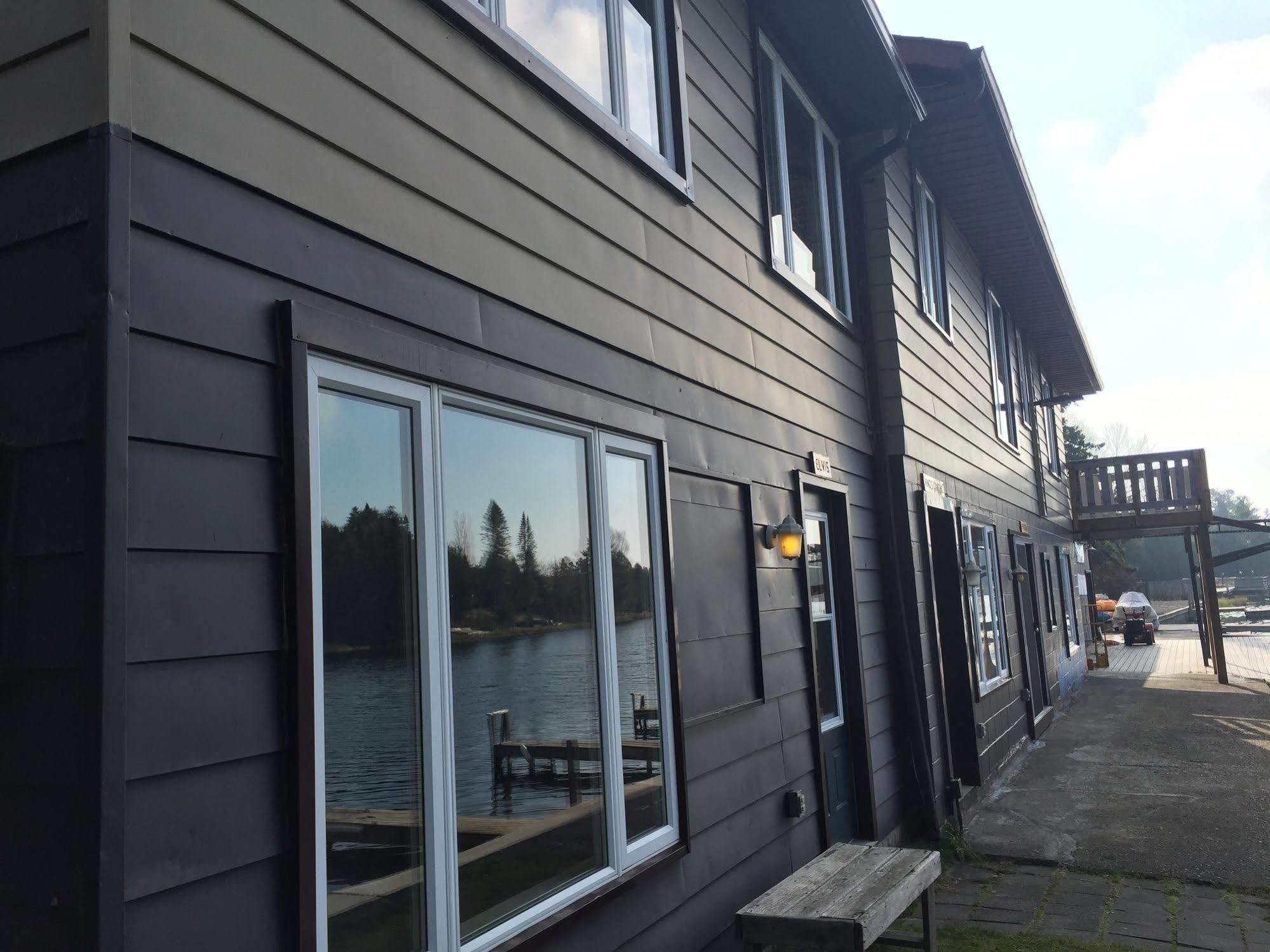 Sauble River Marina And Lodge Resort Sauble Beach Esterno foto